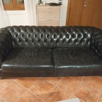Divano Chesterfield