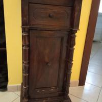 Comodino metà 800