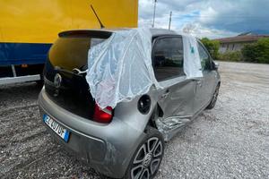 VW  UP 1.0 5P HIGH UP!