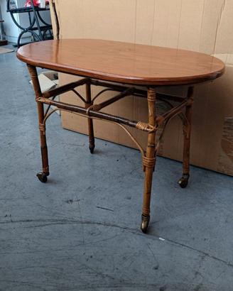 Tavolino vintage in Rattan
