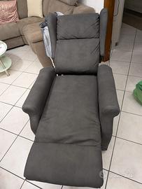 Poltrona reclinabile