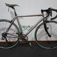 Bici Bianchi in titanio