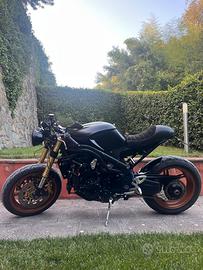 Triumph Speed triple 1050