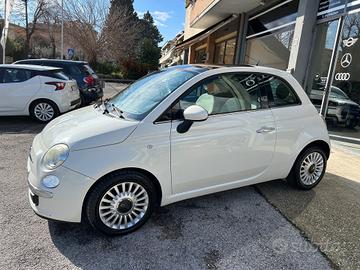 Fiat 500 1.3 MJ ( DIESEL) LOUNGE “ Neopatentati “