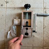 Macchina Sbuccia cavi elettrici