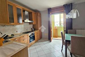 4 LOCALI A SALUDECIO