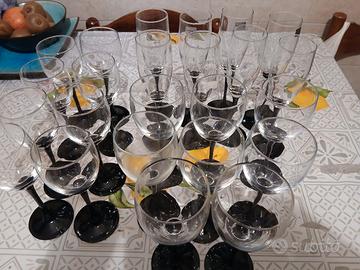set 24 bicchieri vintag e gambo nero 