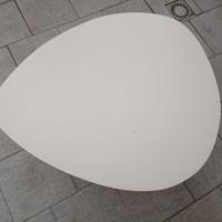 tavolino a goccia girevole