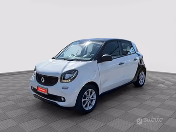 SMART ForFour forfour EQ youngster