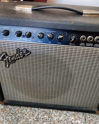Amplificatore Chitarra Fender Champion 110