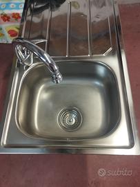 lavandino una vasca in acciaio inox   