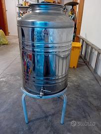 contenitore in acciaio 