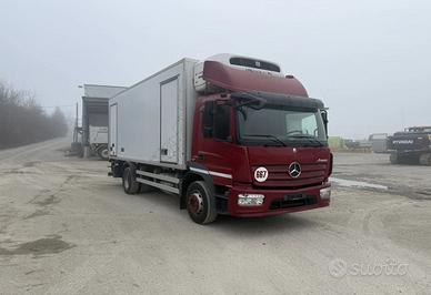 Mercedes Benz Atego 1530 - Frigo con sponda Idraul