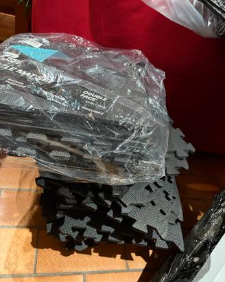 Pavimento in gomma per palestra