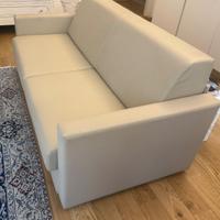 Divano letto in ecopelle