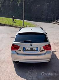 BMW 330d E91 touring xdrive MANUALE