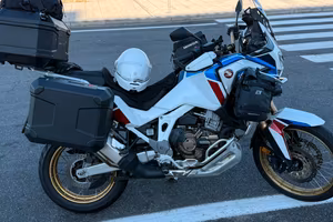 Honda africa twin 1100 dct adventure