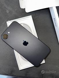 Apple iPhone 17e 256GB Nero - Come Nuovo con Scato