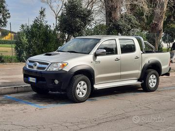TOYOTA Hilux 3.000 DIESEL - AUTOCARRO N1