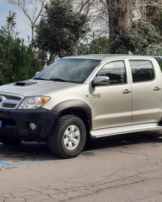 TOYOTA Hilux 3.000 DIESEL - AUTOCARRO N1