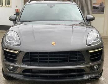 Porsche Macan S