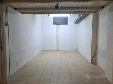 Garage - Località La Briglia (Prato)