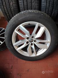 Cerchi originali audi q5 da 18 gommati invernali