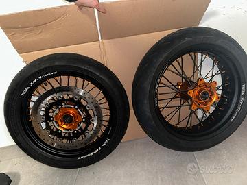 Cerchi faba motard completi