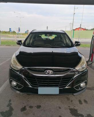 Hyunday ix 35 XPOSSIBLE