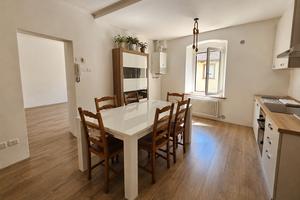 2 CAMERE RISTRUTTURATO, TERRAZZO e BOX