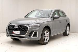 Audi Audi Q5 S line 55 TFSI e quattro 270(367) kW