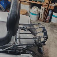 Sissy bar + porta pacchi comato Harley 