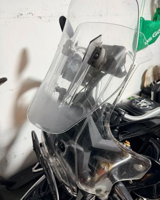 Parabrezza Givi Air Flow Moto Guzzi V85TT