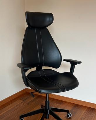 Sedia ergonomica da ufficio/gaming in pelle