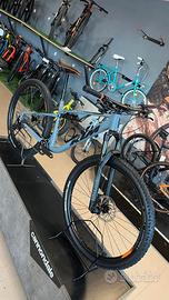 KTM SCARP 291 MT FULL 29"