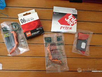 Lotto di tre cartucce nuove mai usate 3 colori