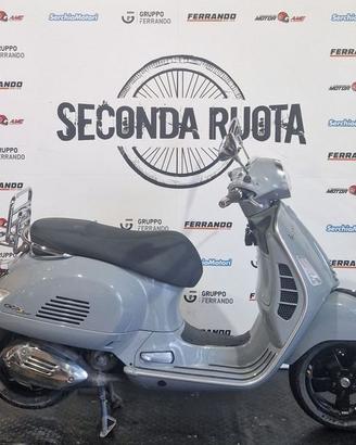Vespa 300 GTS hpe SuperTech