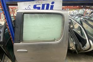 Porta post dx toyota yaris verso