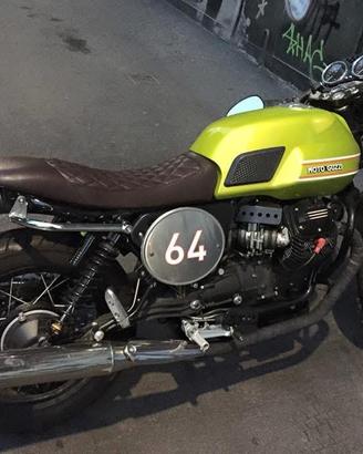 Moto Guzzi V7 Cafe Racer