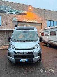 VAN FONT VENDOME HORIZON 305 CON DOPPIO LETTO MATR