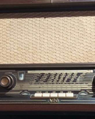 Radio AEG SUPER 155 WD