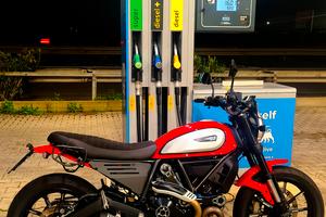 ducati scrambler 800