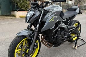 CFMOTO 650NK