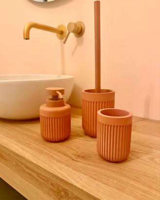 Set accessori bagno di design De Vita Maison
