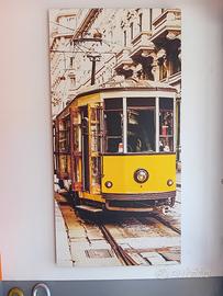Quadro con rappresentazione di un tram in città 