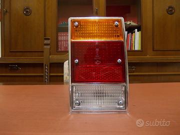 Faro posteriore dx Opel Rekord Caravan