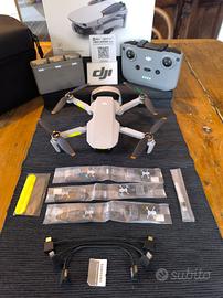 DJI Mini 4K – Fly More Combo  - Cttime condizioni 
