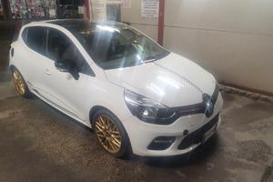Renault clio 4 GT