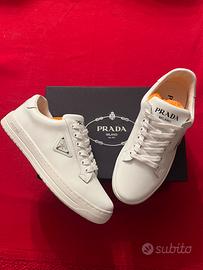 Scarpe Prada