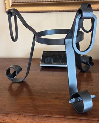 Porta vaso in ferro battuto